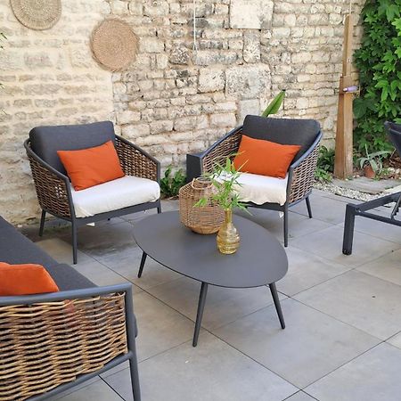 Bed and Breakfast L'Angély Niort Esterno foto