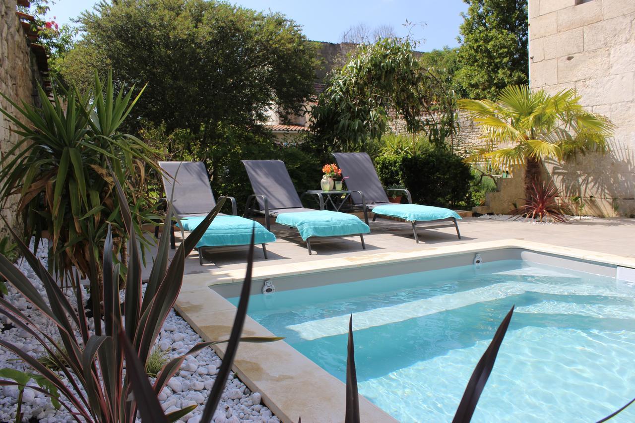 Bed and Breakfast L'Angély Niort Esterno foto
