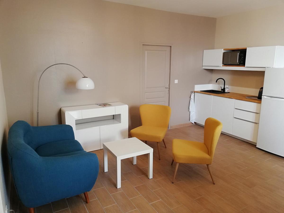 Bed and Breakfast L'Angély Niort Esterno foto