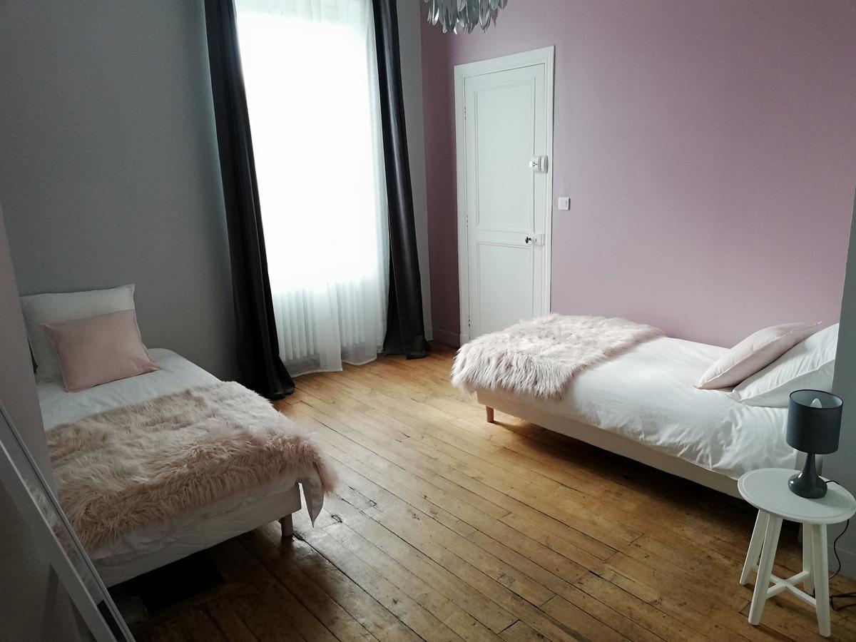 Bed and Breakfast L'Angély Niort Esterno foto
